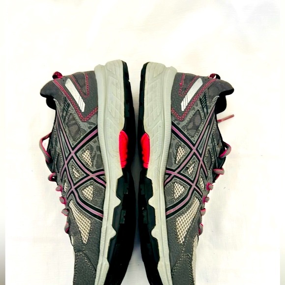 Aasics / Gel Venture 6 / Athletic Shoe - Picture 6 of 12